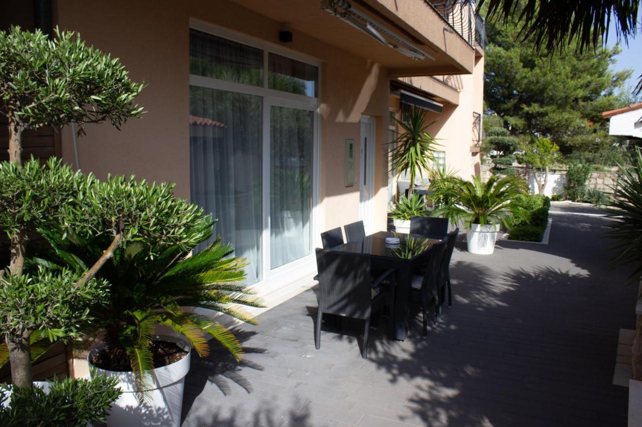 Apartments Villa Jelena فوديس المظهر الخارجي الصورة