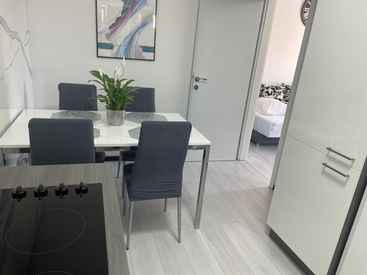 Apartments Villa Jelena فوديس المظهر الخارجي الصورة