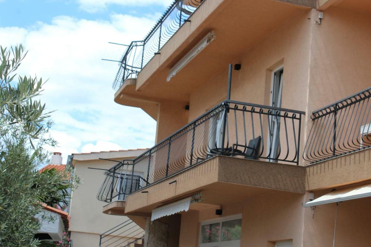 Apartments Villa Jelena فوديس المظهر الخارجي الصورة