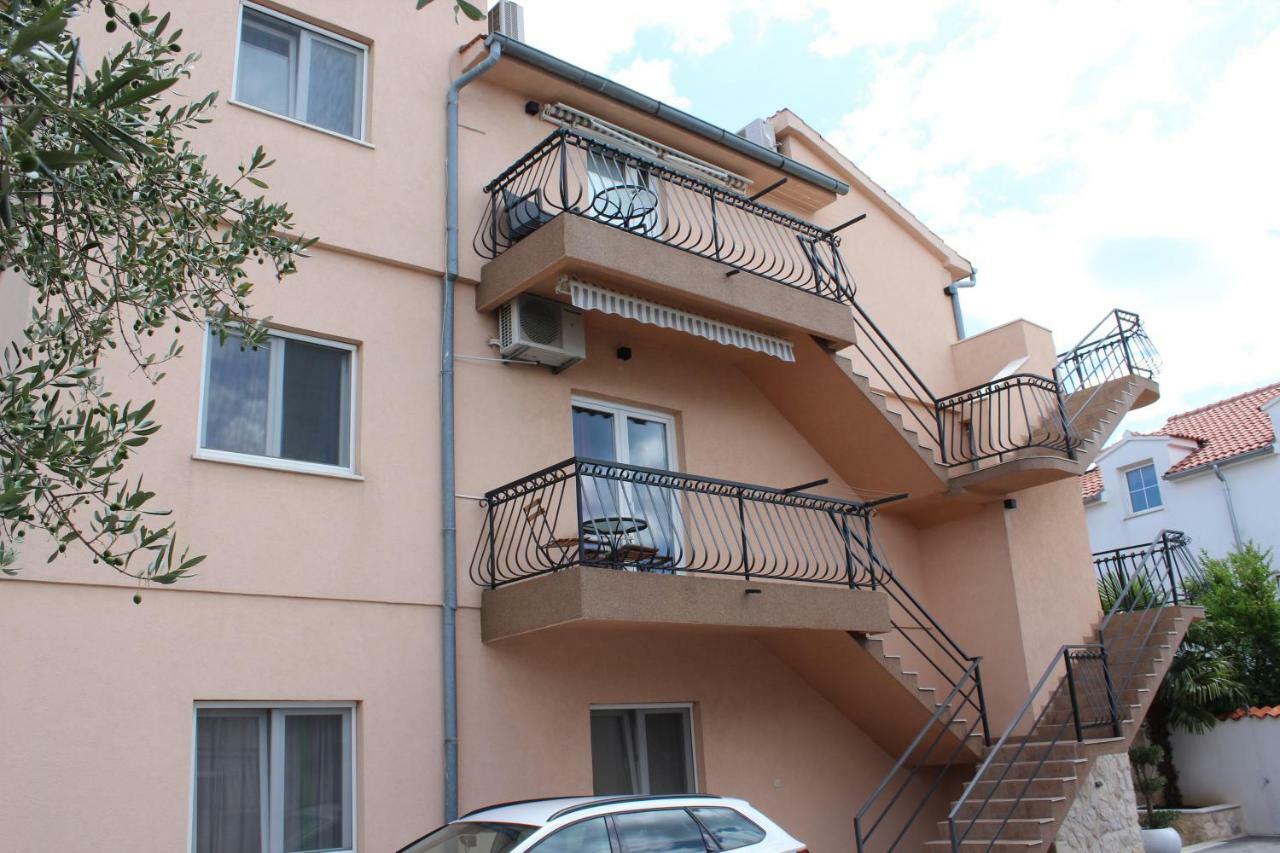 Apartments Villa Jelena فوديس المظهر الخارجي الصورة